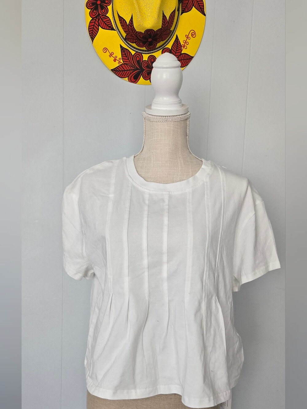 Women's White Short Sleeve Pintuck Tee